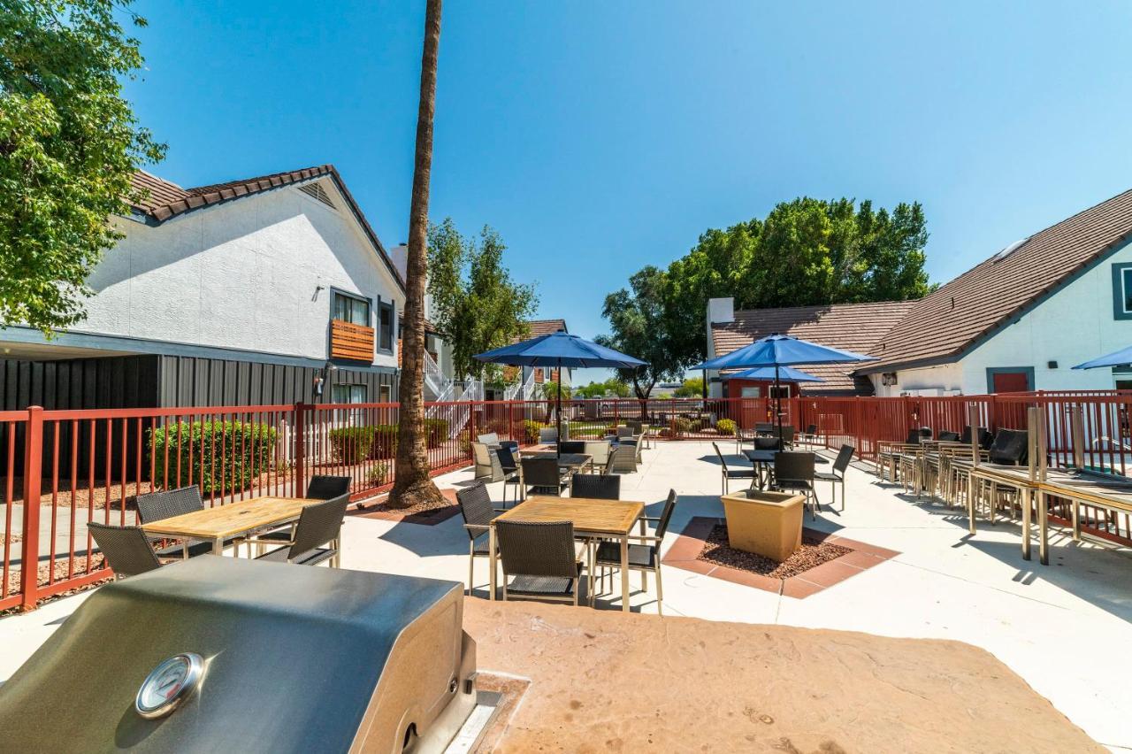 Metro Phx Upstairs 2Bd Sleeps 6 Heated Pool No Pets Allowed Phoenix Bagian luar foto